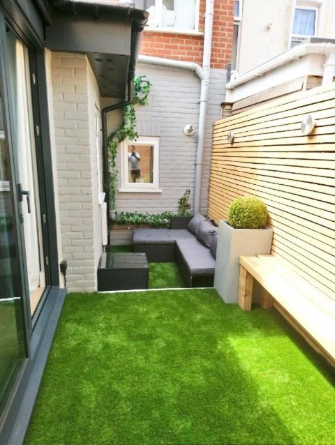 Cloud9 Guest House - By Coastline Retreats - 2 Bedroom Self Contained Garden Flat - Luxury Bath, Netflix, Superfast Wifi, Parking Included 伯恩茅斯 外观 照片